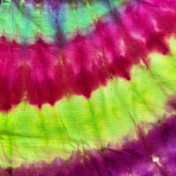 Ice Dyed Unisex T-shirt - Tie Dye Superspiral - Green Magenta (Size Small) - Picture 8 of 10
